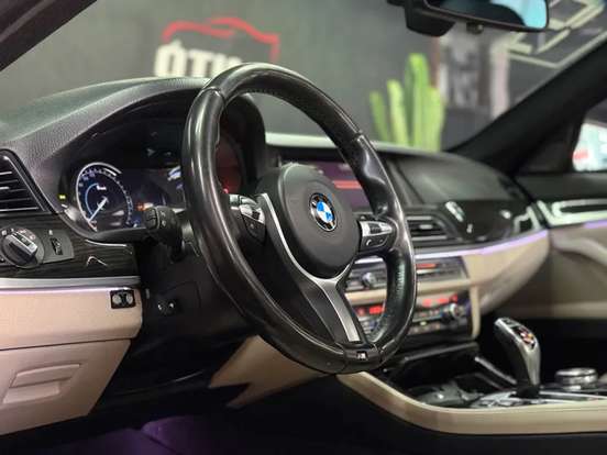BMW-535i-3.0 M SPORT 24V GASOLINA 4P AUTOMÁTICO BMW-535i-2014
