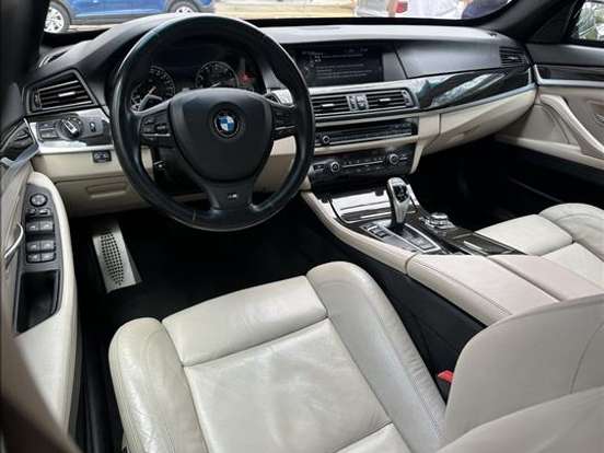 BMW-535i-3.0 SEDAN 6 CILINDROS 24V TURBO GASOLINA 4P AUTOMÁTICO BMW-535i-2013