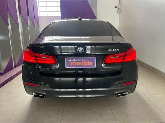 BMW-540i-2020