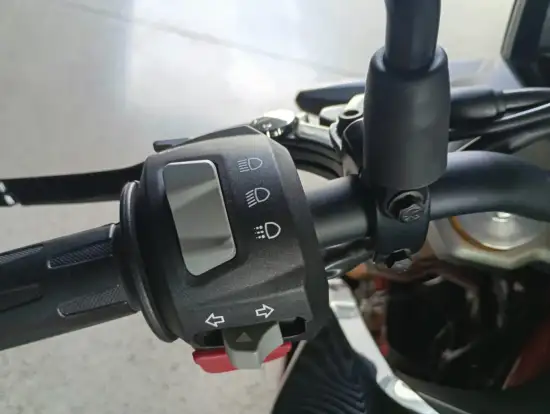 BMW-G 310 R BMW-G 310 R-2024