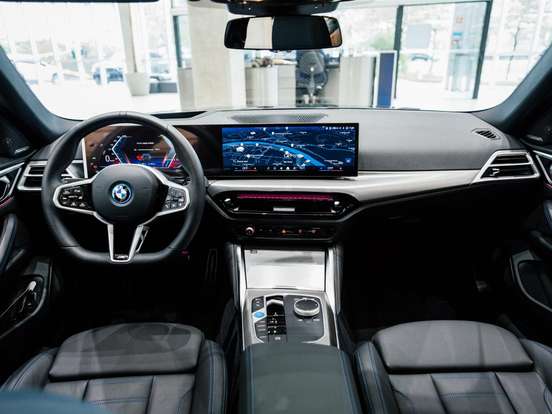 BMW-I4-ELÉTRICO eDRIVE40 M SPORT BMW-I4-2024