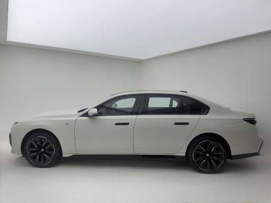 BMW-i7-ELÉTRICO XDRIVE60 M SPORT BMW-i7-2023