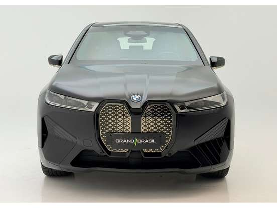 BMW-iX-2023