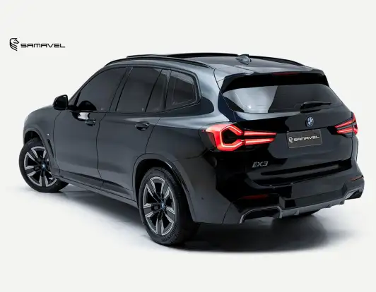 BMW-iX3-2022