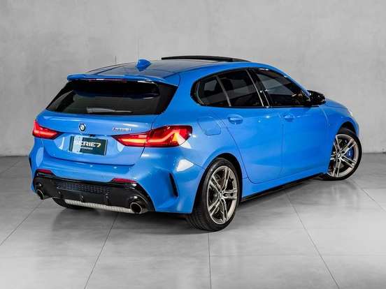 BMW-M 135i-2.0 16V TURBO GASOLINA XDRIVE AUTOMÁTICO BMW-M 135i-2019