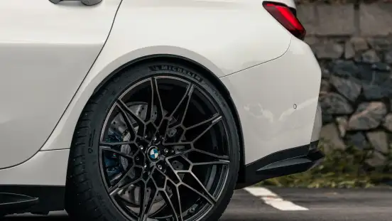 BMW-M3-2021
