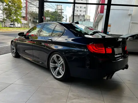 BMW-M5-4.4 V8 32V GASOLINA 4P AUTOMÁTICO BMW-M5-2012