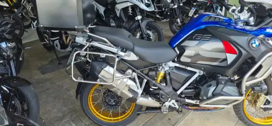 BMW-R 1250 GS ADVENTURE PREMIUM RALLYE BMW-R 1250 GS ADVENTURE PREMIUM RALLYE-2024