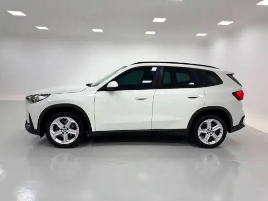 BMW-X1-2023
