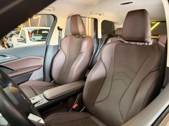 BMW-X1-2024