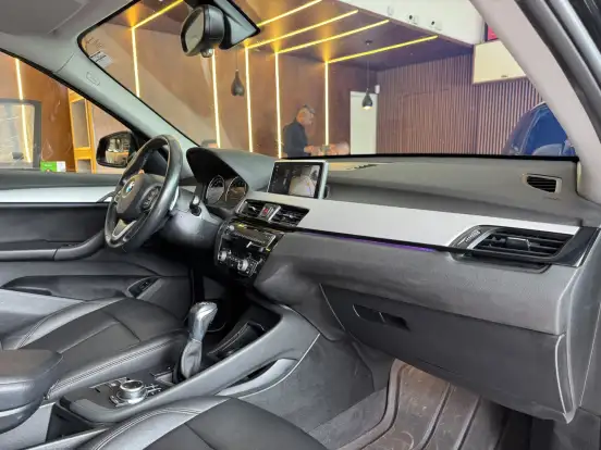 BMW-X1-2.0 16V TURBO ACTIVEFLEX SDRIVE20I 4P AUTOMÁTICO BMW-X1-2019