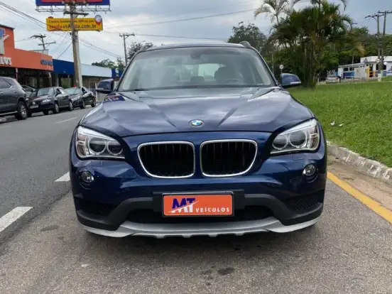 BMW-X1-2.0 16V TURBO ACTIVEFLEX SDRIVE20I 4P AUTOMÁTICO BMW-X1-2015