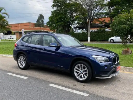 BMW-X1-2.0 16V TURBO ACTIVEFLEX SDRIVE20I 4P AUTOMÁTICO BMW-X1-2015