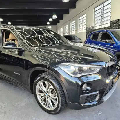 BMW-X1-2.0 16V TURBO ACTIVEFLEX SDRIVE20I 4P AUTOMÁTICO BMW-X1-2018