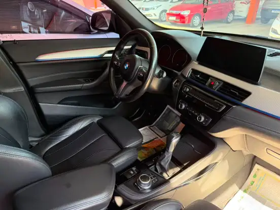 BMW-X1-2021