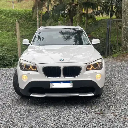 BMW-X1-2.0 16V TURBO GASOLINA SDRIVE20I 4P AUTOMÁTICO BMW-X1-2012