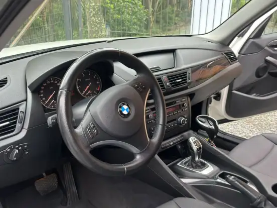 BMW-X1-2.0 16V TURBO GASOLINA SDRIVE20I 4P AUTOMÁTICO BMW-X1-2012