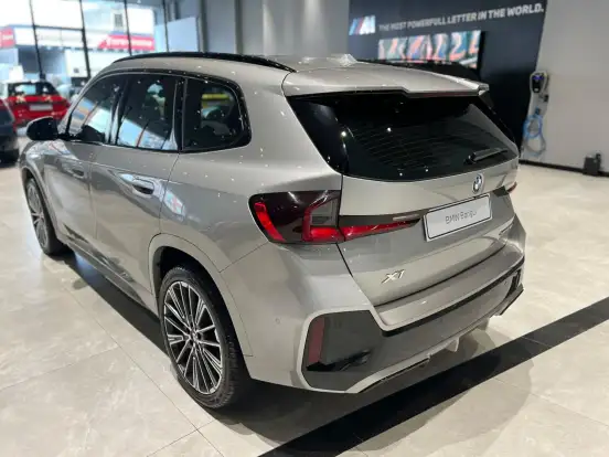 BMW-X1-2.0 16V TURBO GASOLINA SDRIVE20I M SPORT STEPTRONIC BMW-X1-2023
