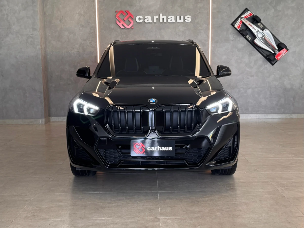 BMW X1 — foto 2