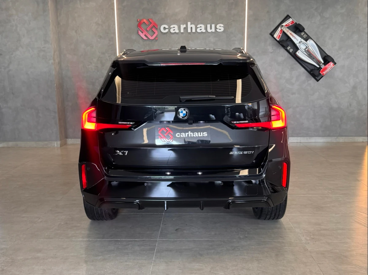 BMW X1 — foto 5