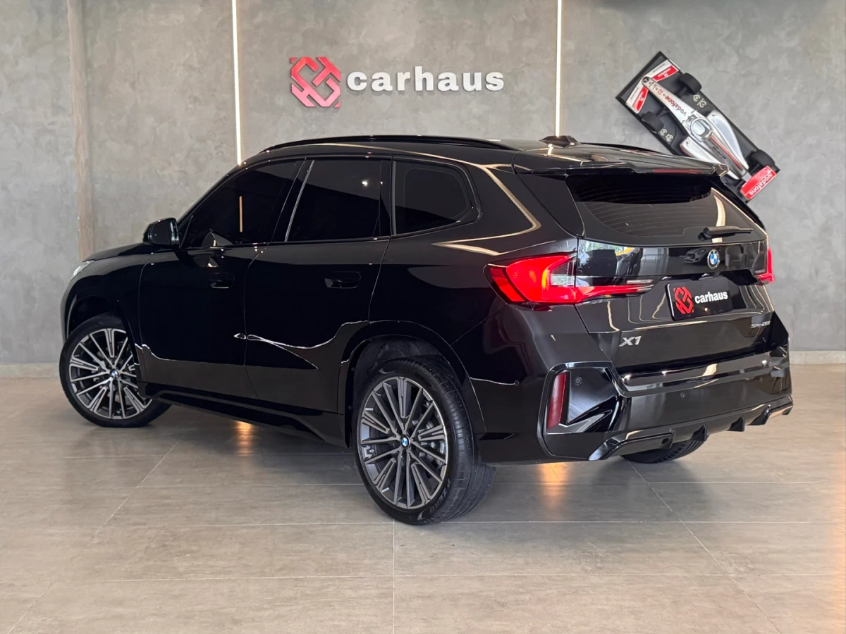 BMW X1 — foto 6