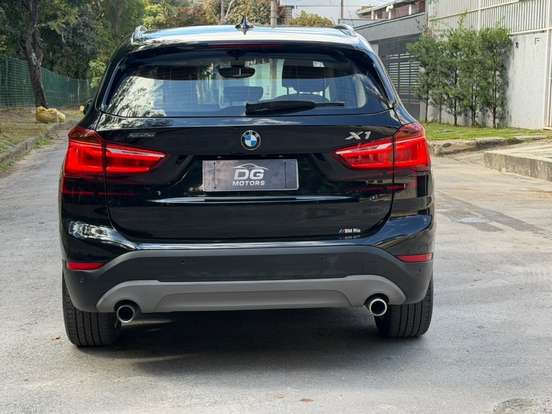 BMW-X1-2017