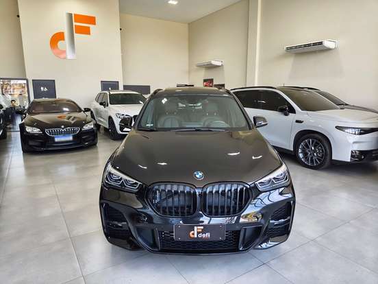 BMW-X1-2021