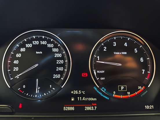 BMW-X1-2021