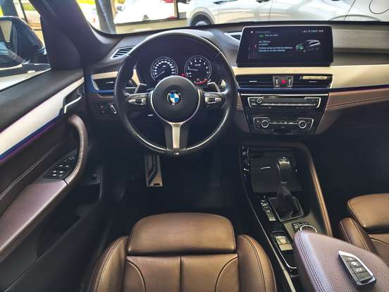 BMW-X1-2021