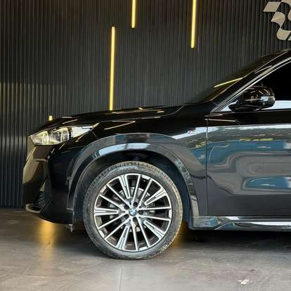 BMW-X1-2024
