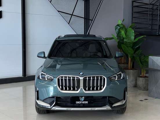 BMW-X1-2024