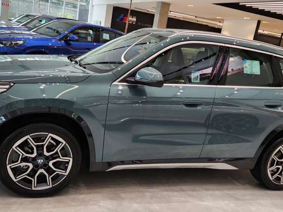 BMW-X1-2.0 16V TURBO GASOLINA SDRIVE20I X-LINE STEPTRONIC BMW-X1-2025