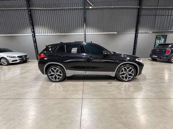 BMW-X2-2019