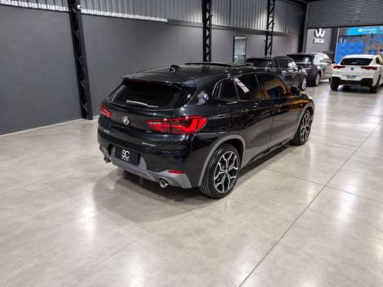 BMW-X2-2019