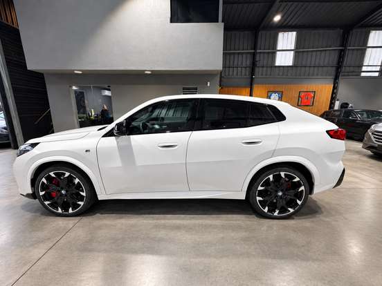 BMW-X2-2025