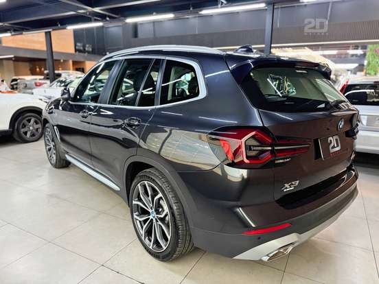 BMW-X3-2022
