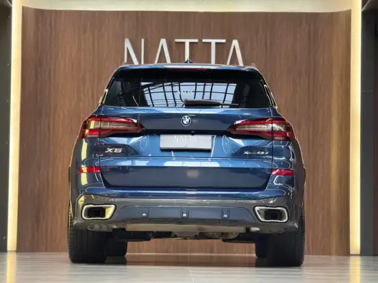 BMW-X5-2022