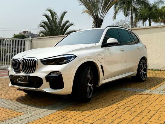 BMW-X5-2019