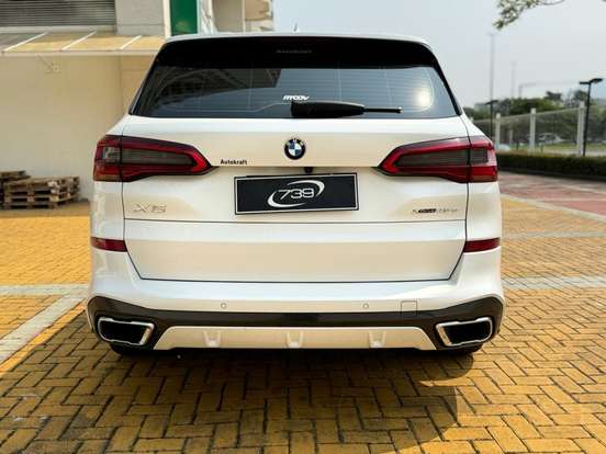 BMW-X5-2019