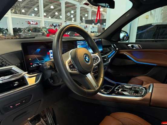 BMW-X5-2025