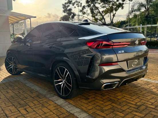 BMW-X6-2020