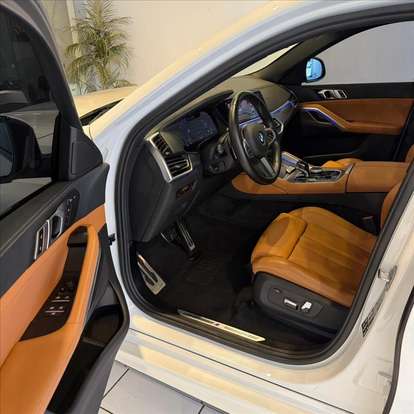 BMW-X6-2022