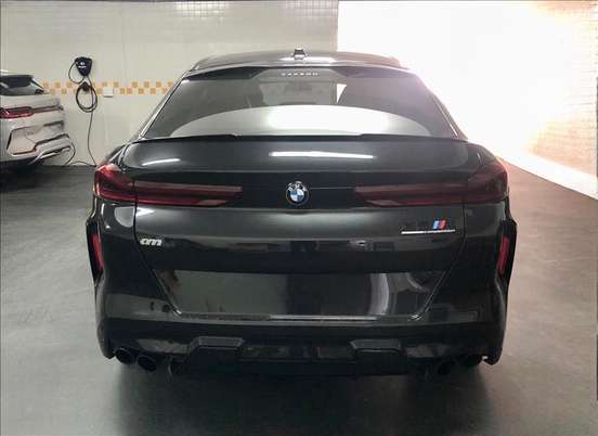 BMW-X6-2023