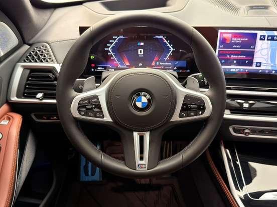 BMW-X7-4.4 V8 GASOLINA M60i STEPTRONIC BMW-X7-2024