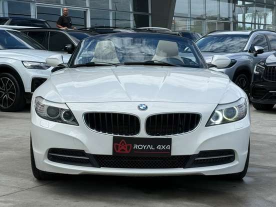 BMW-Z4-2.5 I6 GASOLINA SDRIVE23I AUTOMÁTICO BMW-Z4-2010