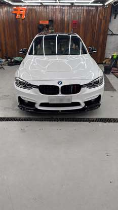 BMW-320i-2014
