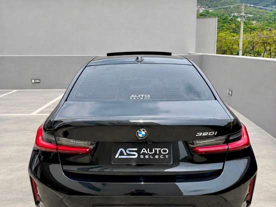 BMW-320i-2.0 16V TURBO FLEX M SPORT AUTOMÁTICO BMW-320i-2024
