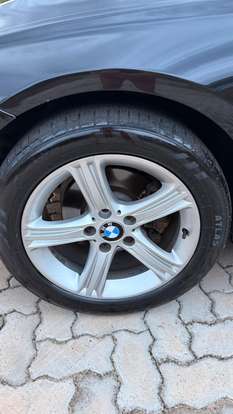 BMW-320i-2013