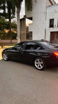 BMW-320i-2013