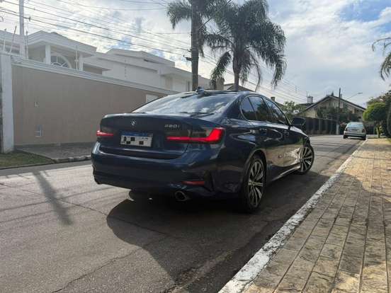 BMW-320i-2.0 16V TURBO GASOLINA GP AUTOMÁTICO BMW-320i-2020